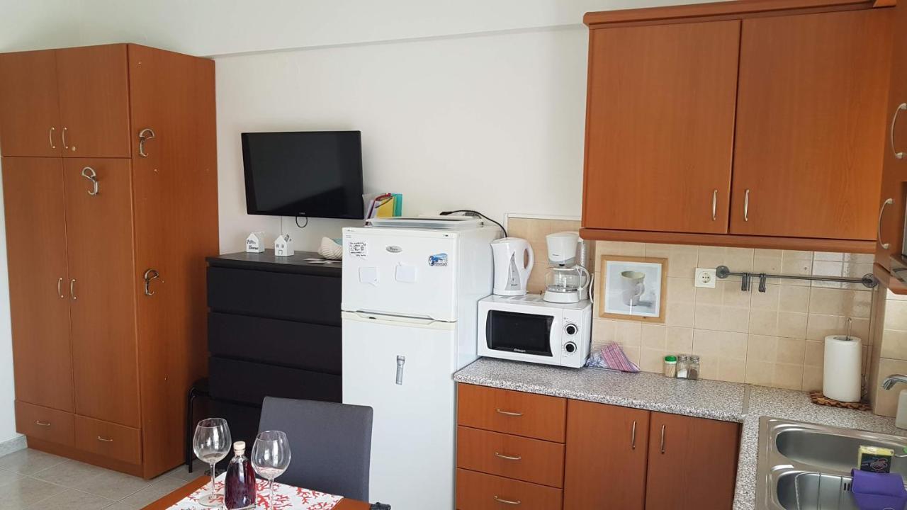 Pipi'S House Apartment Nea Artaki Exterior photo